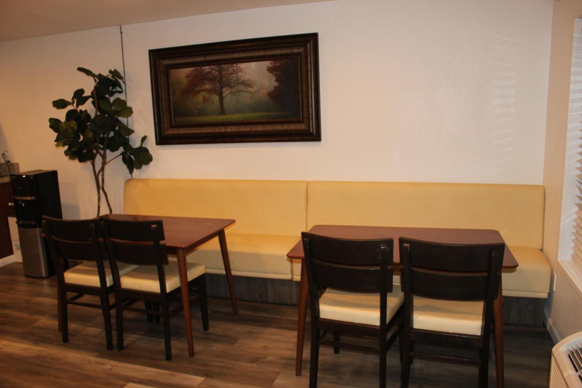 Cedarwood Inn Of Ashland Eksteriør billede